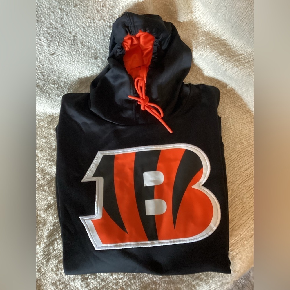 NEW NFL Men's Cincinnati Bengals
Hooded Sweatshirt Size XL - Picture 6 of 14